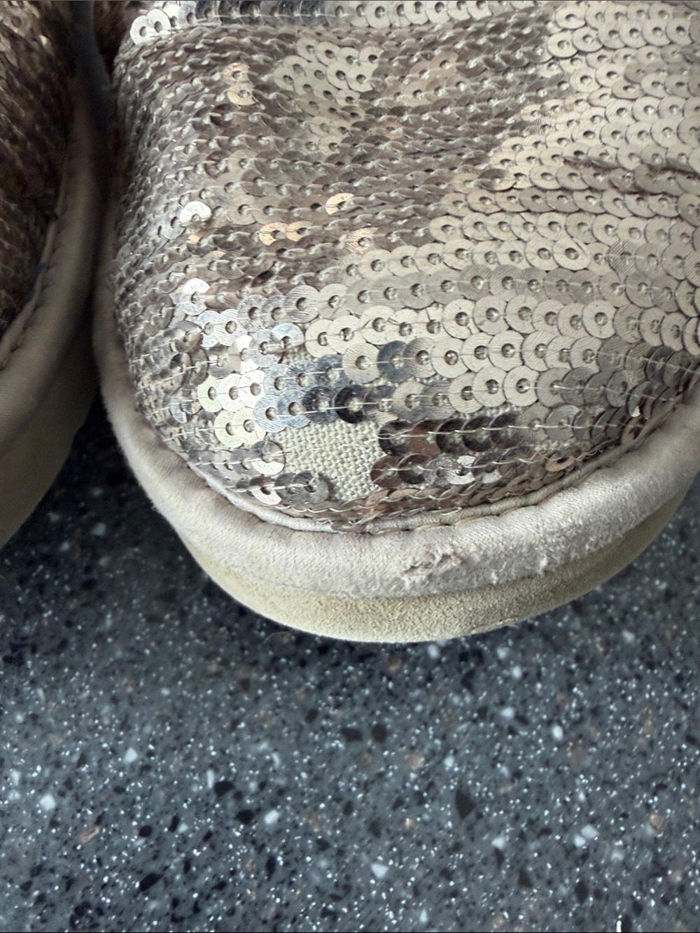 UGG Sequin Short Winter Boots - Sparkling Silver - Picture 3 of 8